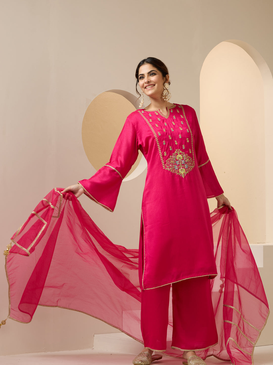 Ishin Women Pink Vichitra Nylon Organza Kurta Set