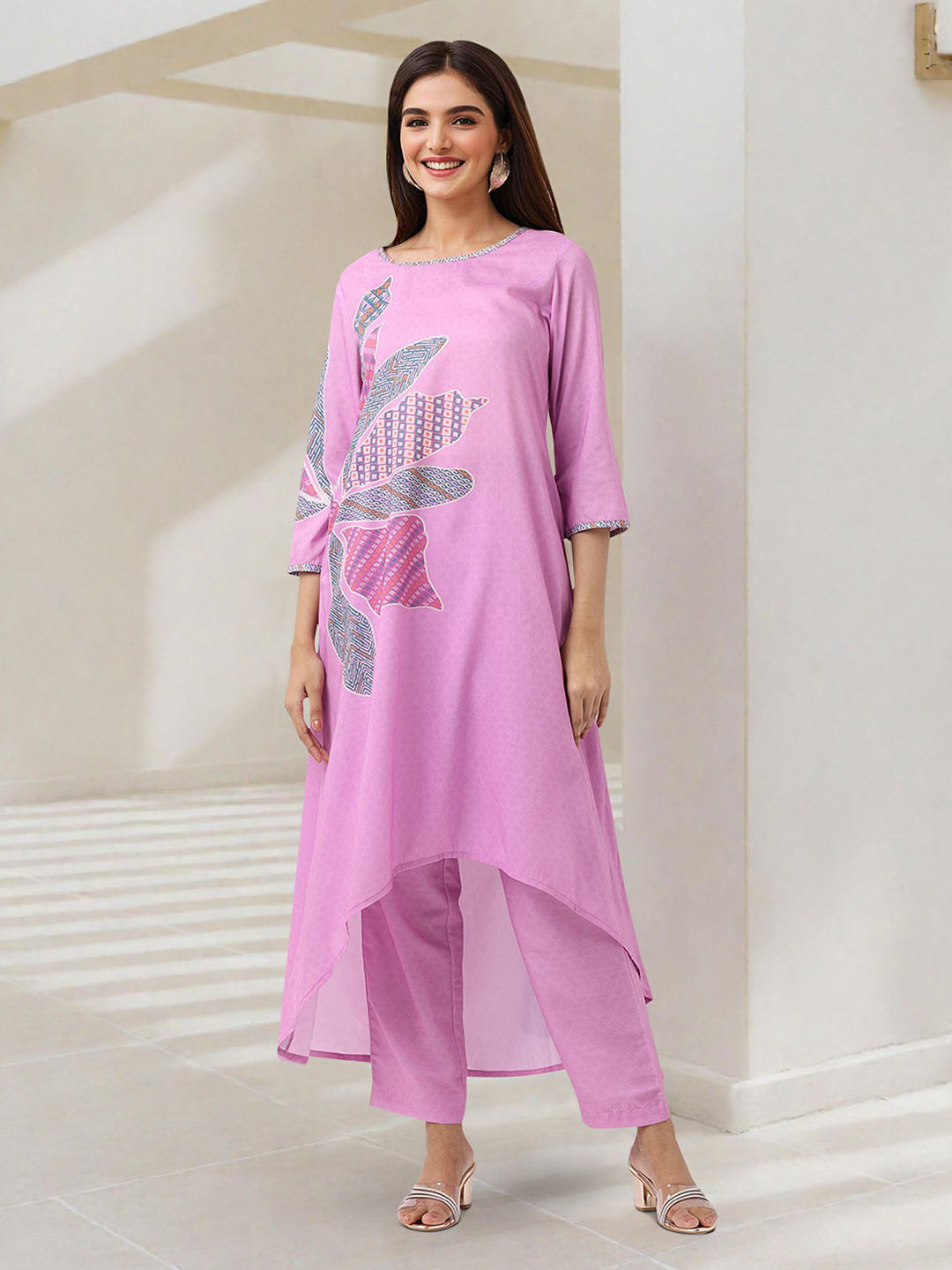 Soft Pink Polyester Muslin Printed Kurta Set With Straight Bottom & Dupatta