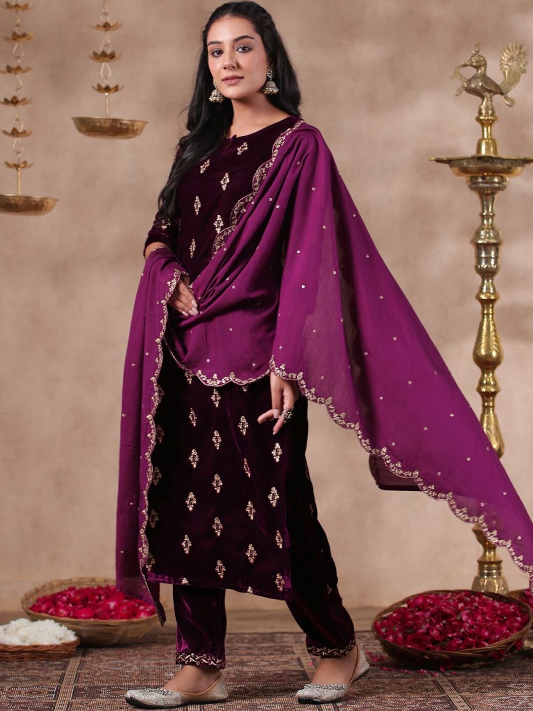 Purple Velvet Zari Embroidered Kurta with Straight Bottom and Sheer Scalloped Lace Dupatta