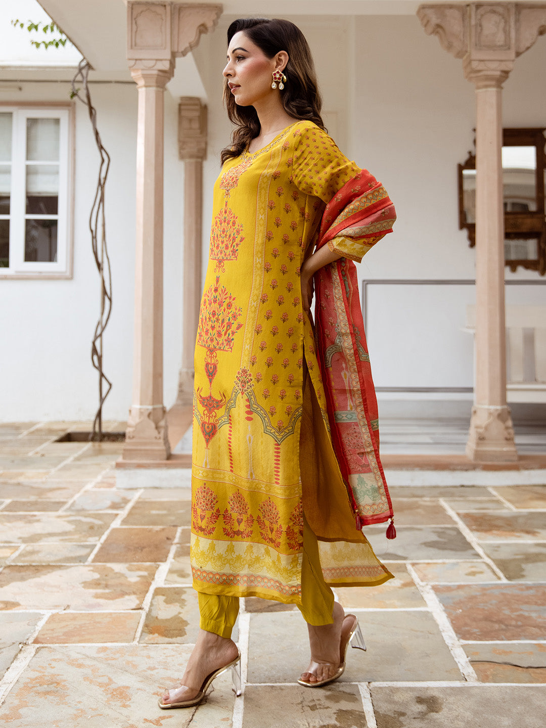 Ishin Women Mustard Viscose Muslin 3Pcs Kurta Set