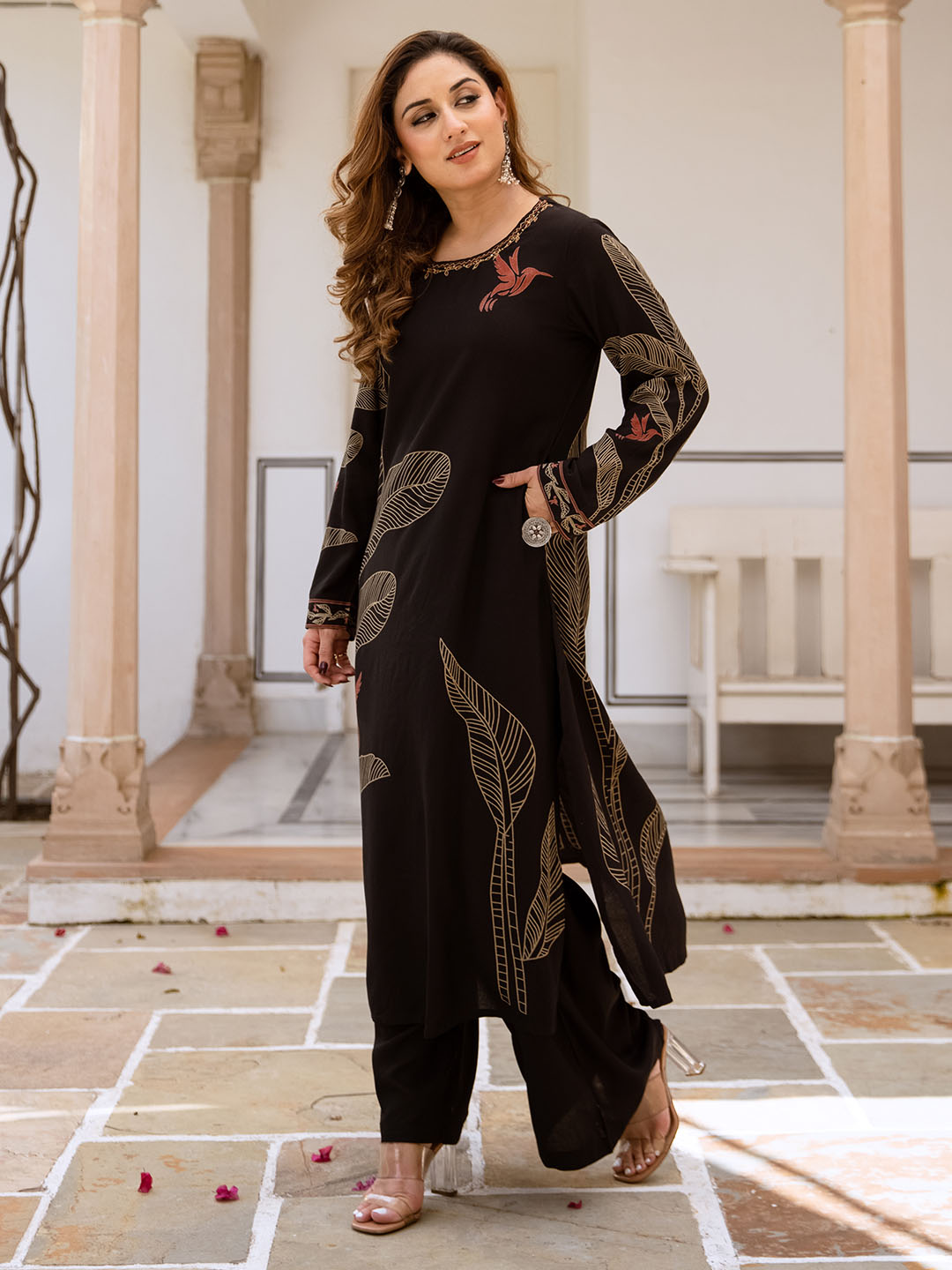 ISHIN Women Black Rayon 2pcs kurta set