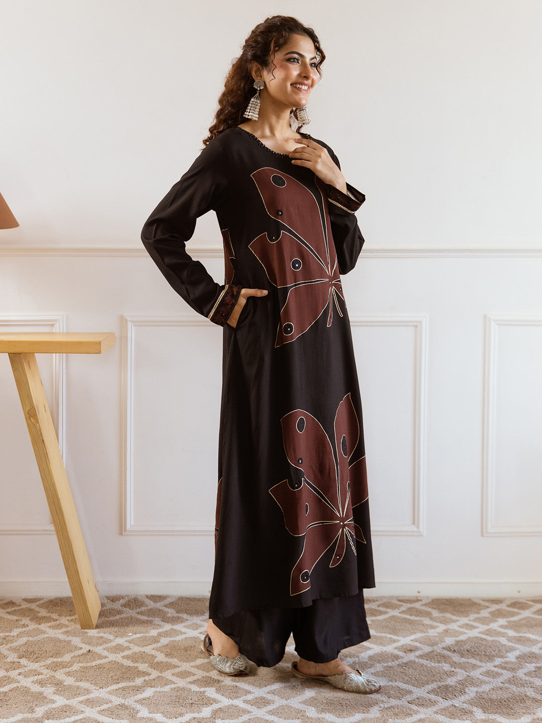 Comfy Black Rayon Bold Printed A-Line Kurta Set With Palazzo Bottom