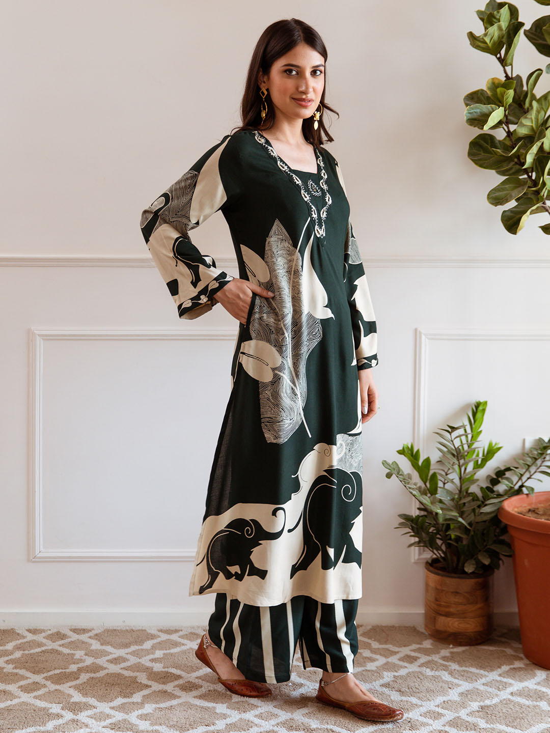 Comfy Green Rayon Bold Printed A-Line Kurta Set With Palazzo Bottom