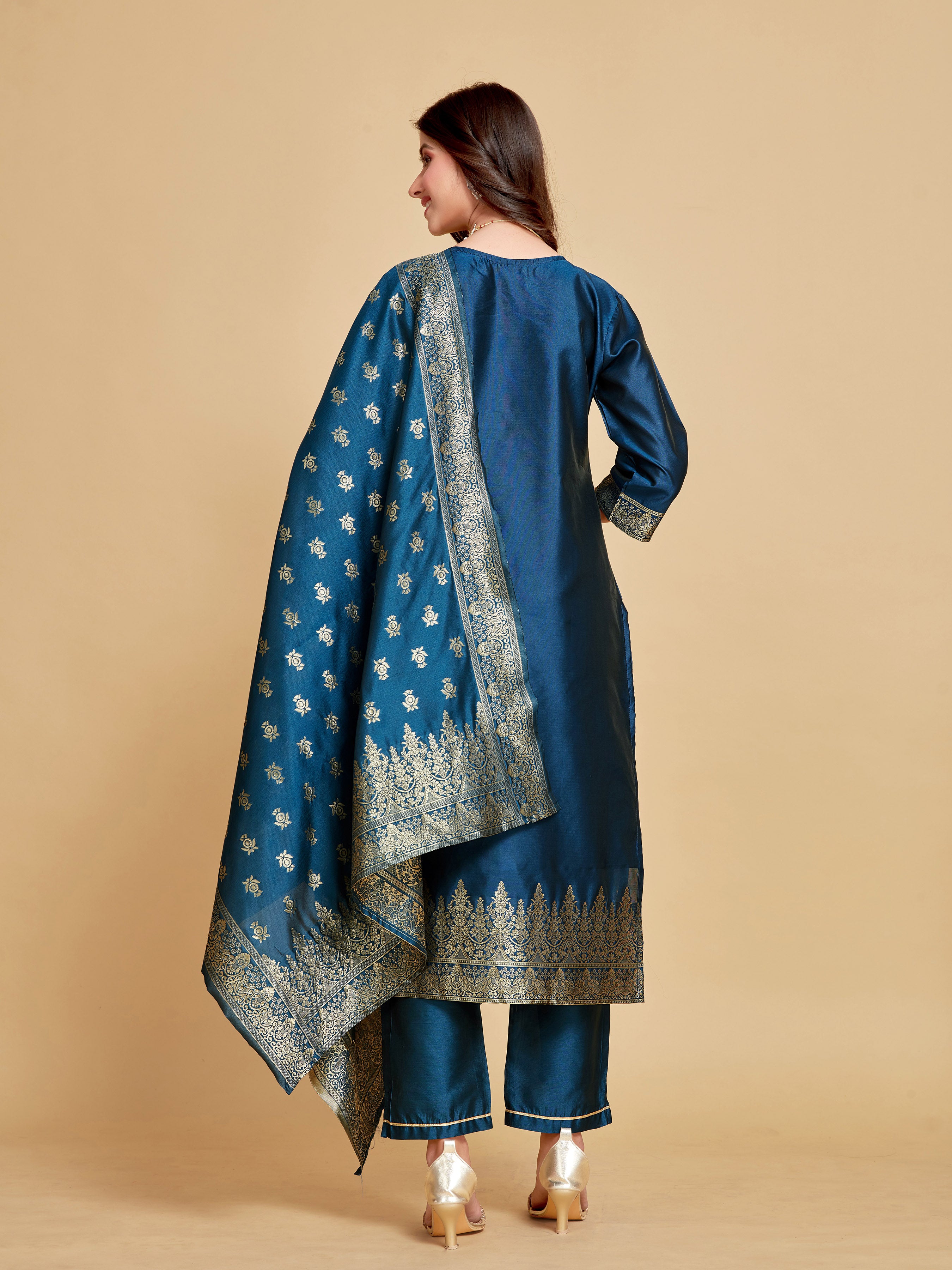 Ethnic Motifs Straight V Neck Kurta with Trousers & Dupatta