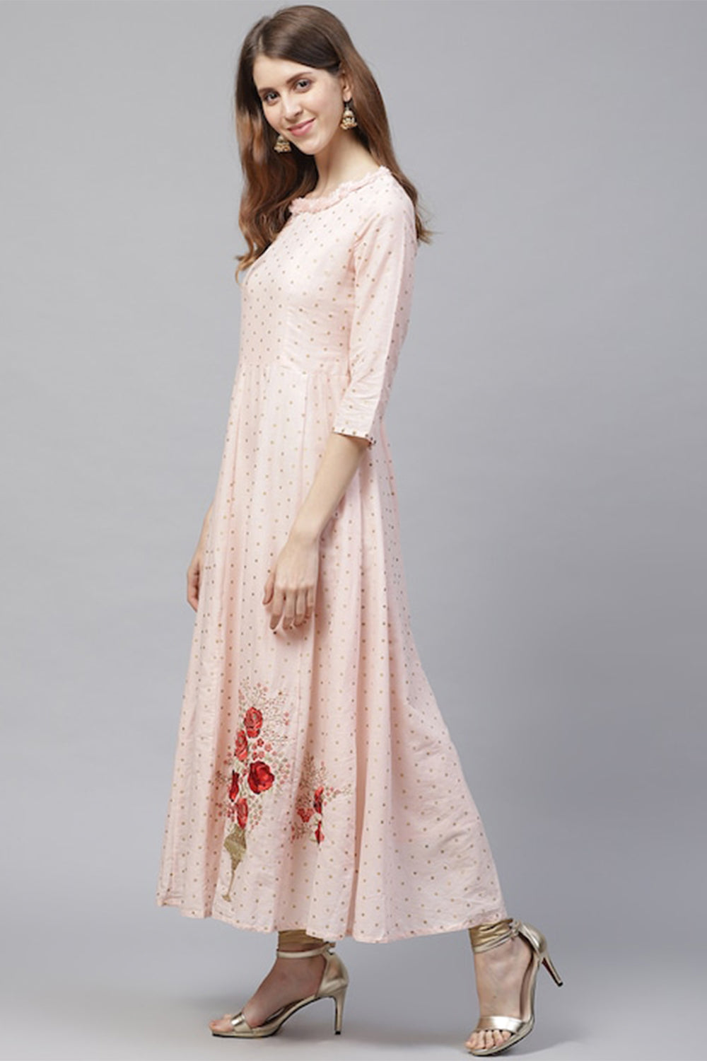 Ishin Women Peach-Coloured Printed Anarkali Kurta