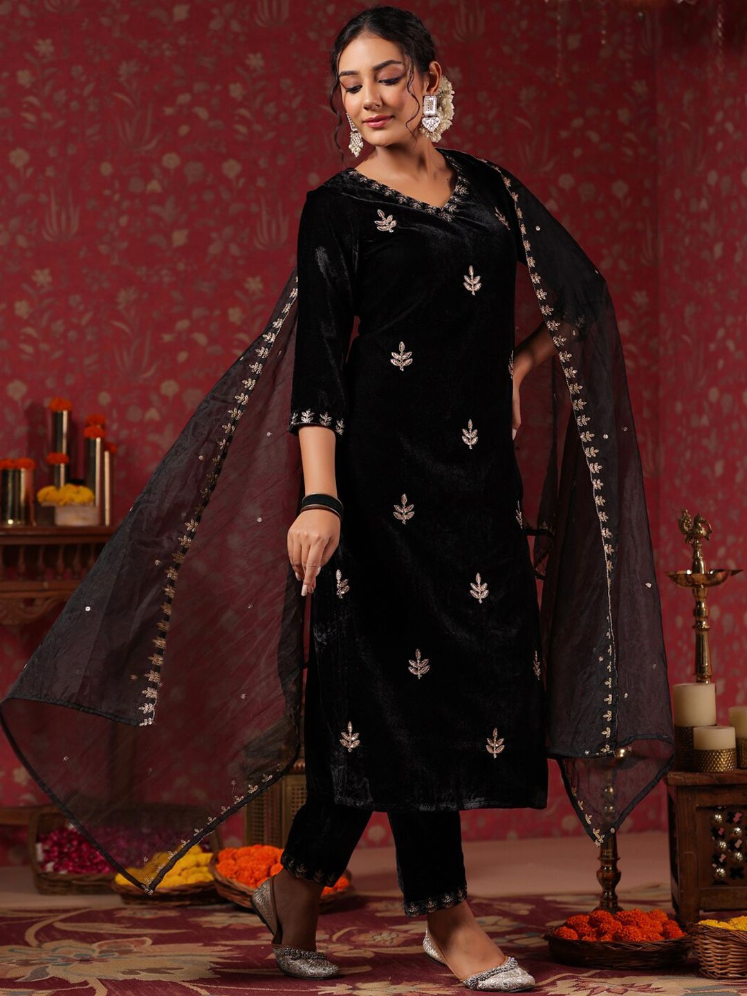 Rich Black Velvet Zari Embroidered Kurta Set with Sheer Voile Butta Dupatta