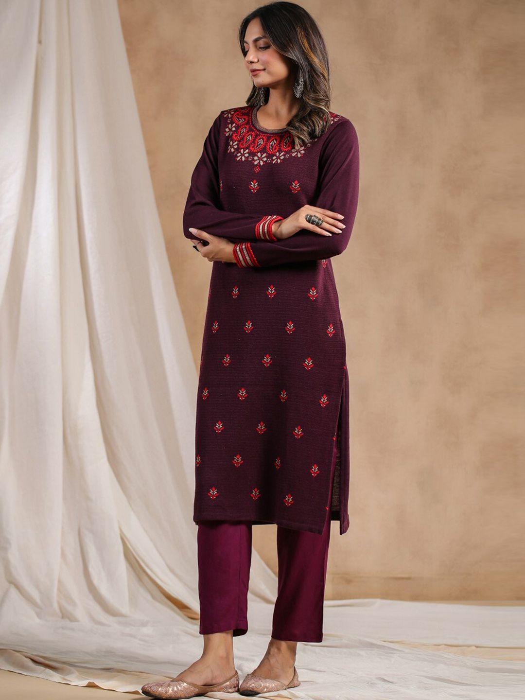 Warm Purple Acrylic Ethnic Motif Printed Kurta Set with Jacquard Knitted Design and Straight Bottom