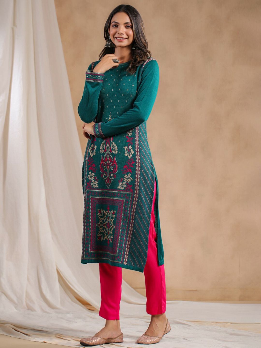 Warm Green Acrylic Ethnic Motif Printed Kurta Set with Jacquard Knitted Design and Straight Bottom