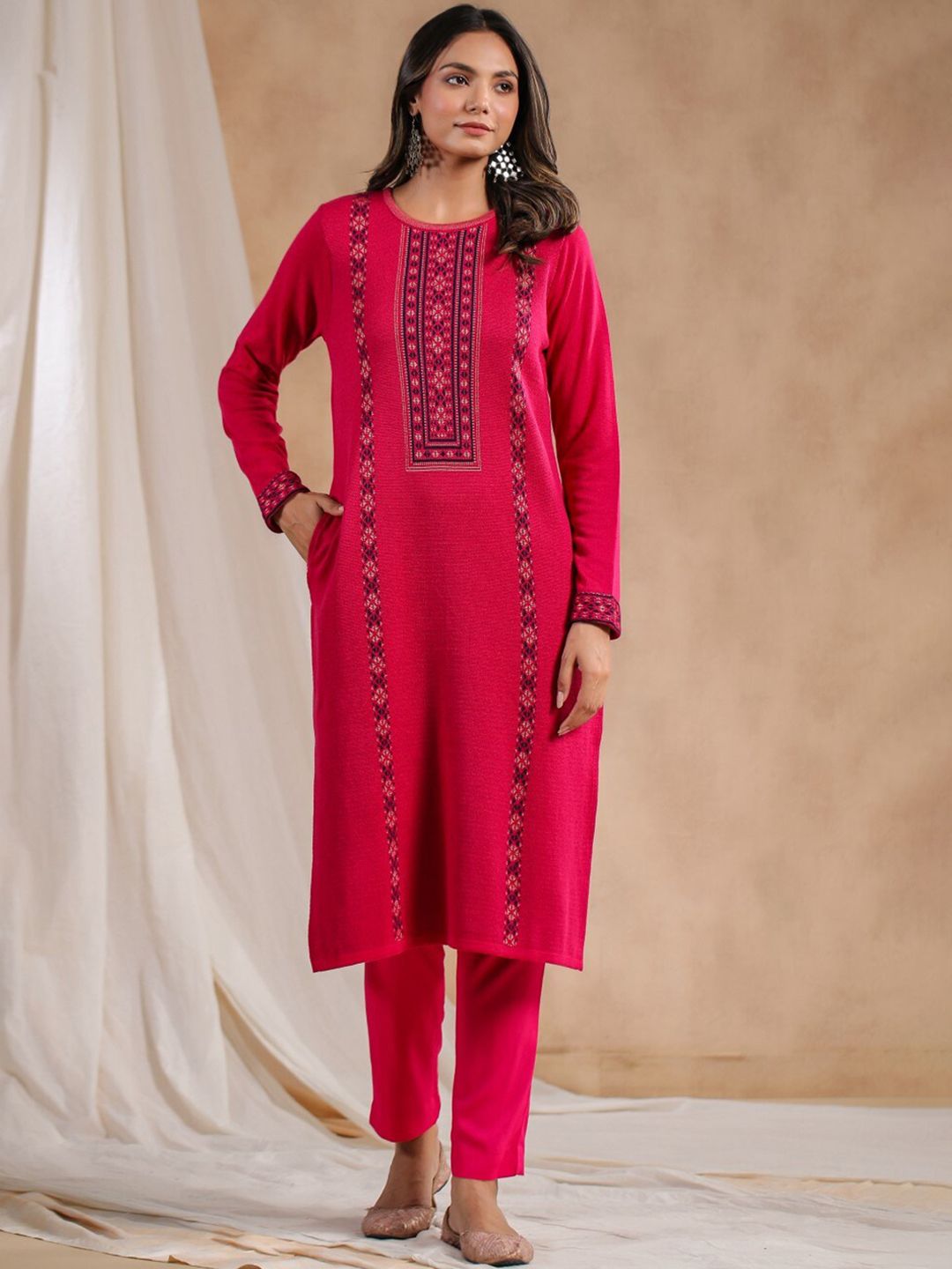 Warm Pink Acrylic Ethnic Motif Printed Kurta Set with Jacquard Knitted Design and Straight Bottom