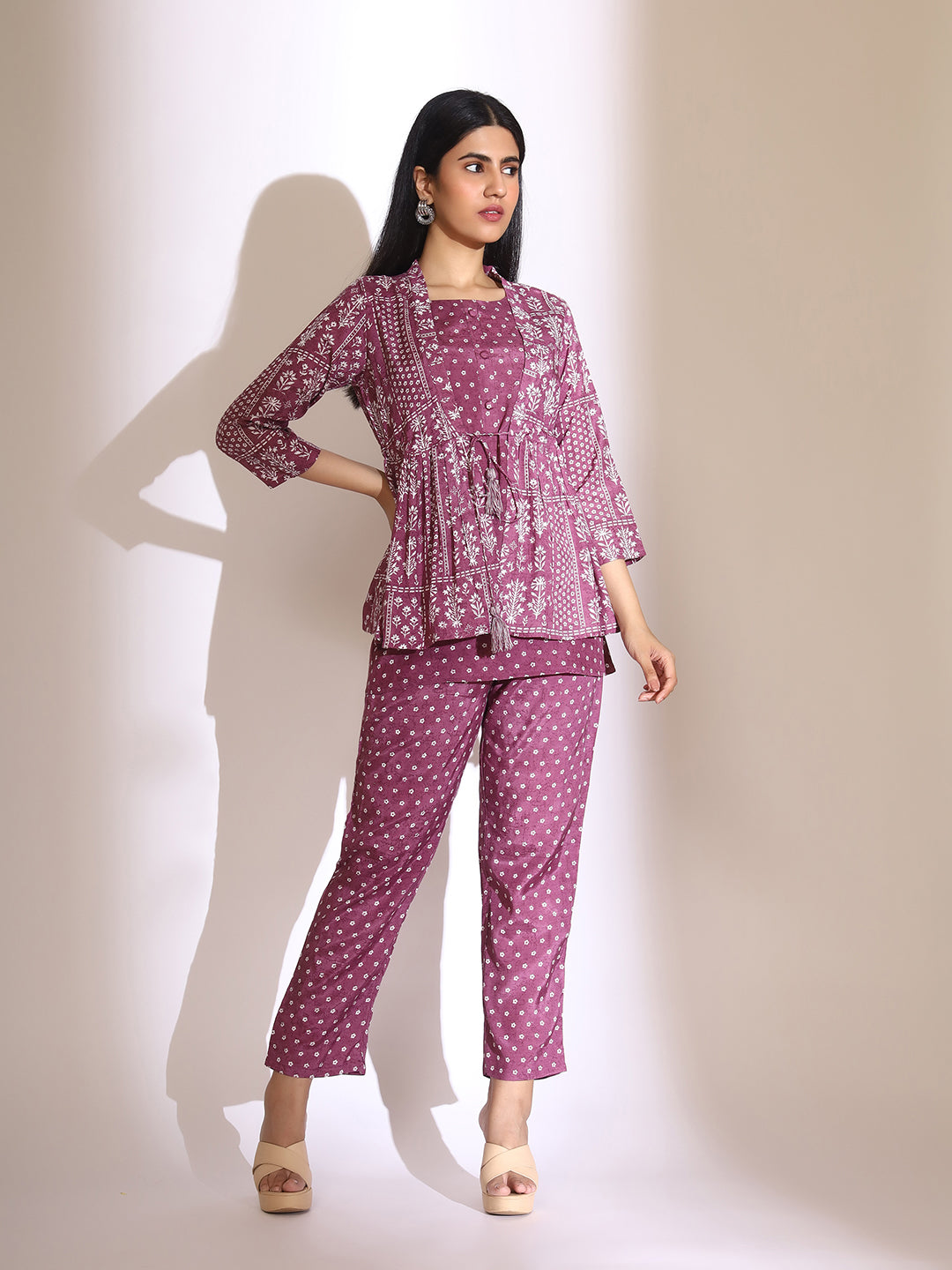 ISHIN Women Printed Top & Trouser With Jacket Co-Ord Set