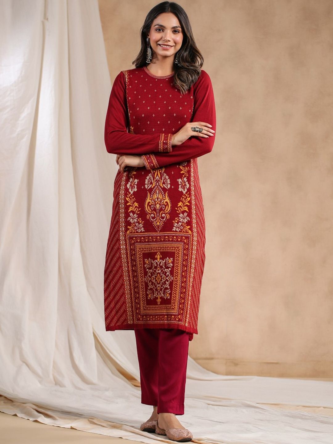 Warm Maroon Acrylic Ethnic Motif Printed Kurta Set with Jacquard Knitted Design and Straight Bottom