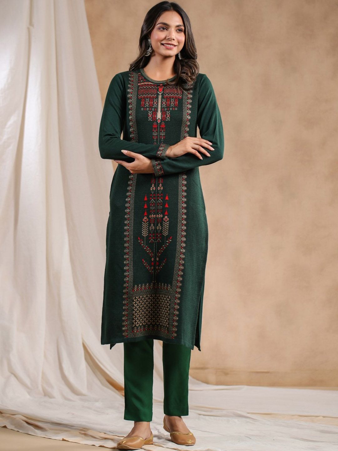 Warm Green Acrylic Geometric Motif Printed Kurta Set with Jacquard Knitted Design