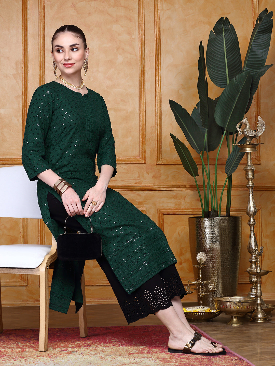 Ishin Women's Ethnic Motifs Sequin Embellished Straight Kurta