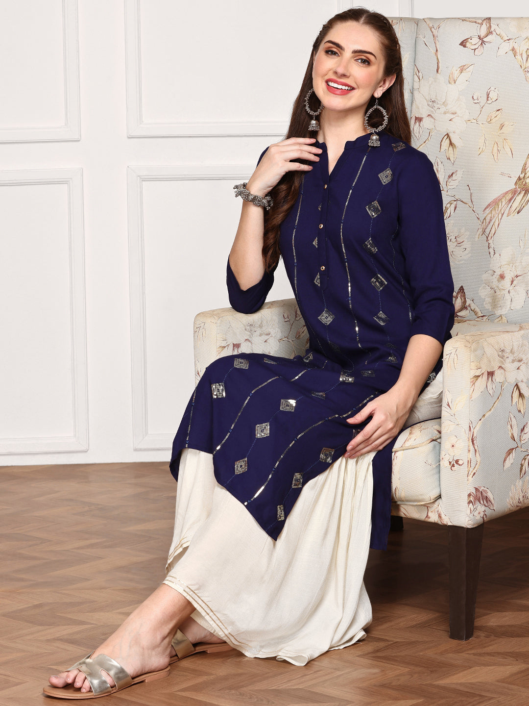 Ishin Women's Navy Blue Ethnic Motifs Embellished Band Collar Sequins Straight Kurta