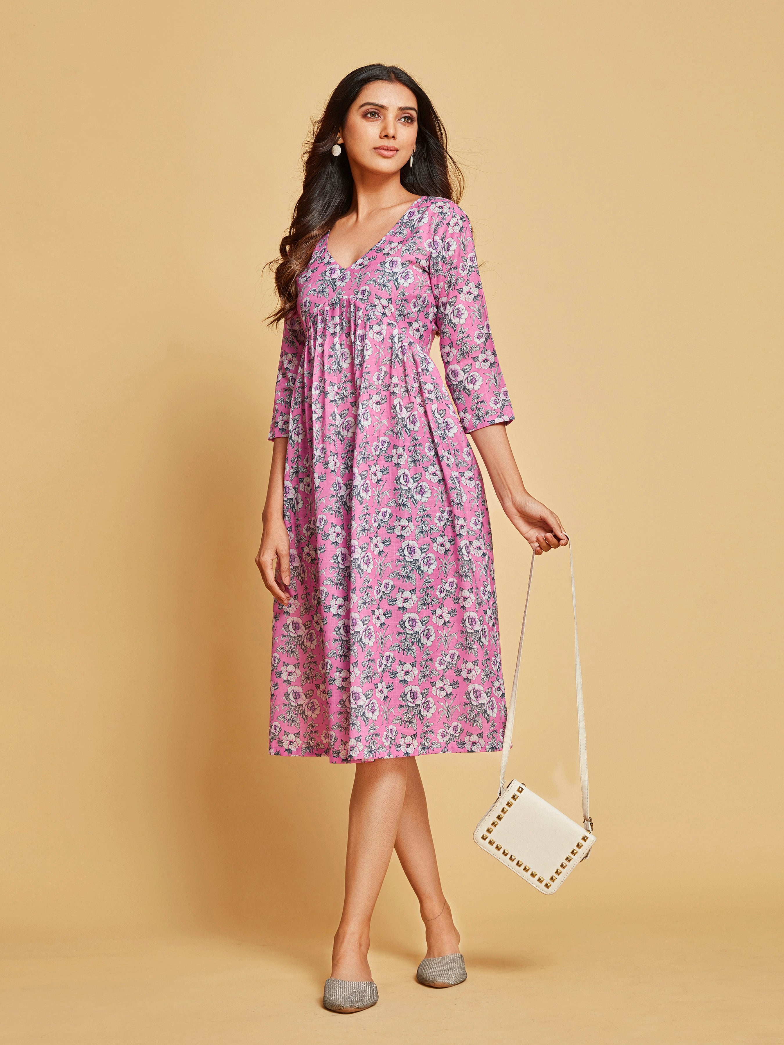  Floral Printed A-Line Kurta with Trousers