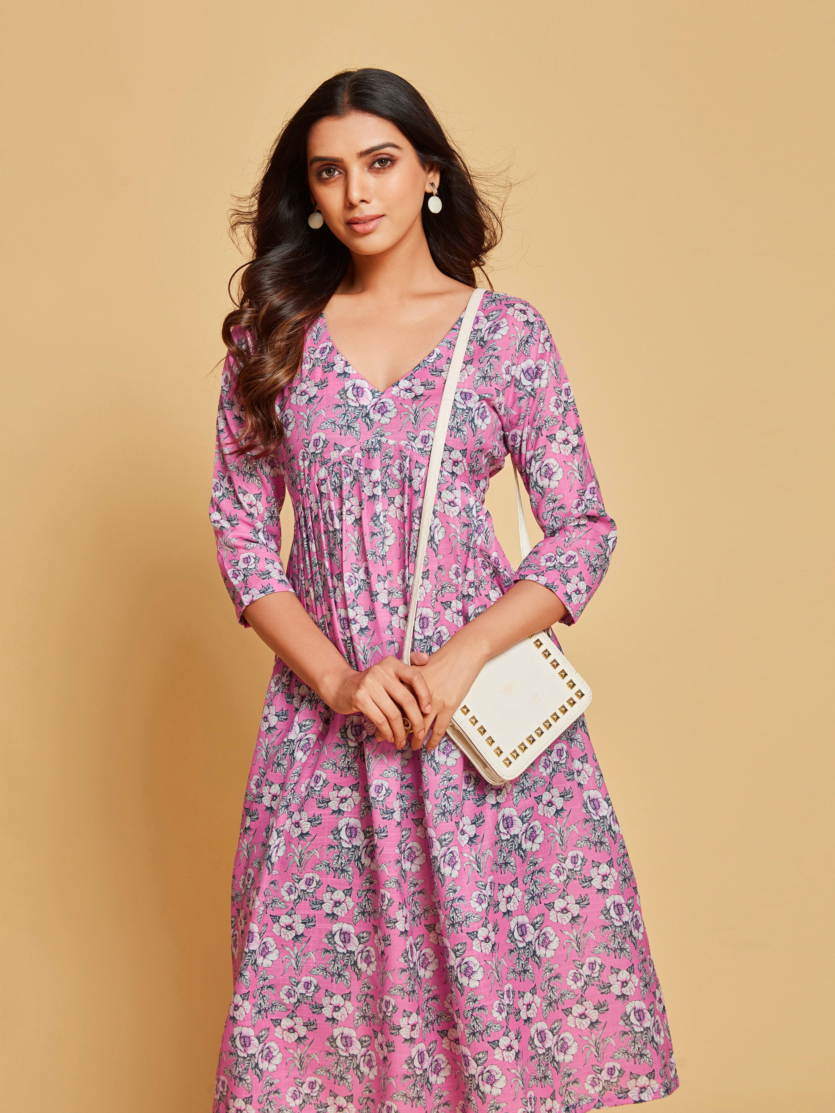  Floral Printed A-Line Kurta with Trousers