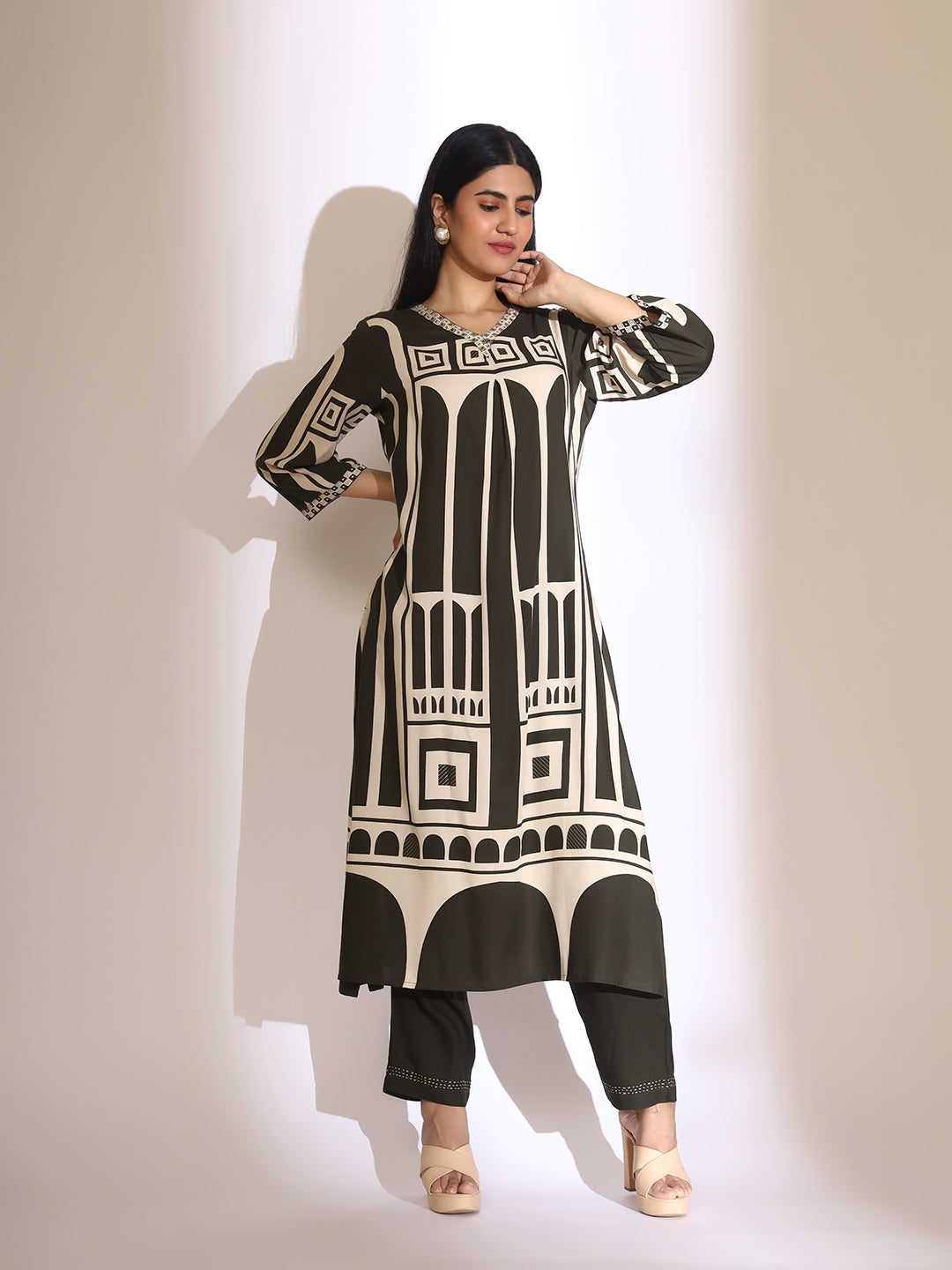 ISHIN Women Geometric Quirky Printed A- Line Kurta & Trouser with Embroidered Hem