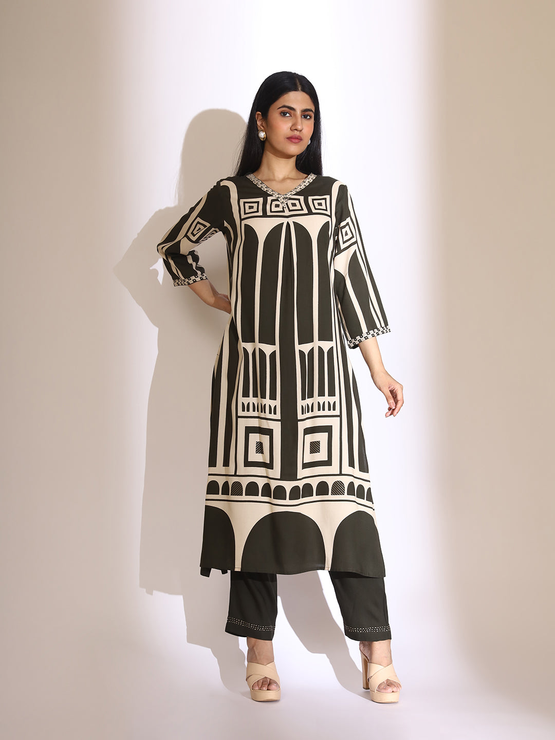 ISHIN Women Geometric Quirky Printed A- Line Kurta & Trouser with Embroidered Hem