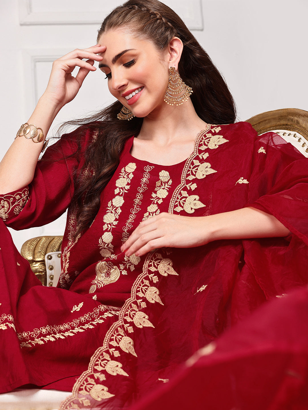 Ethnic Motifs Embroidered Straight Kurta With Trousers & Dupatta