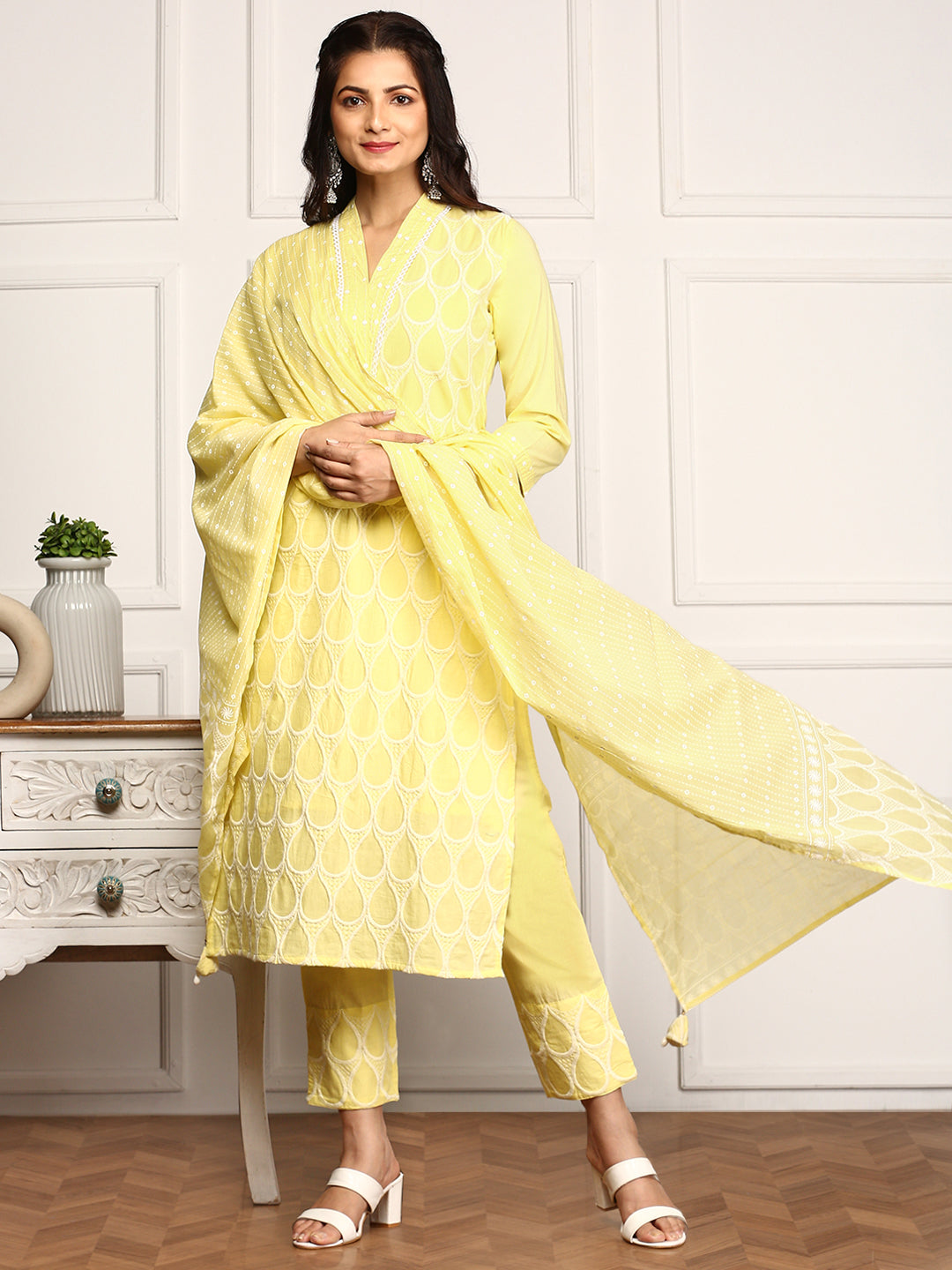 Comfy Yellow Cotton Geometric Embroidered Kurta Set with Straight Bottom and Soft Tassel-Trimmed Dupatta