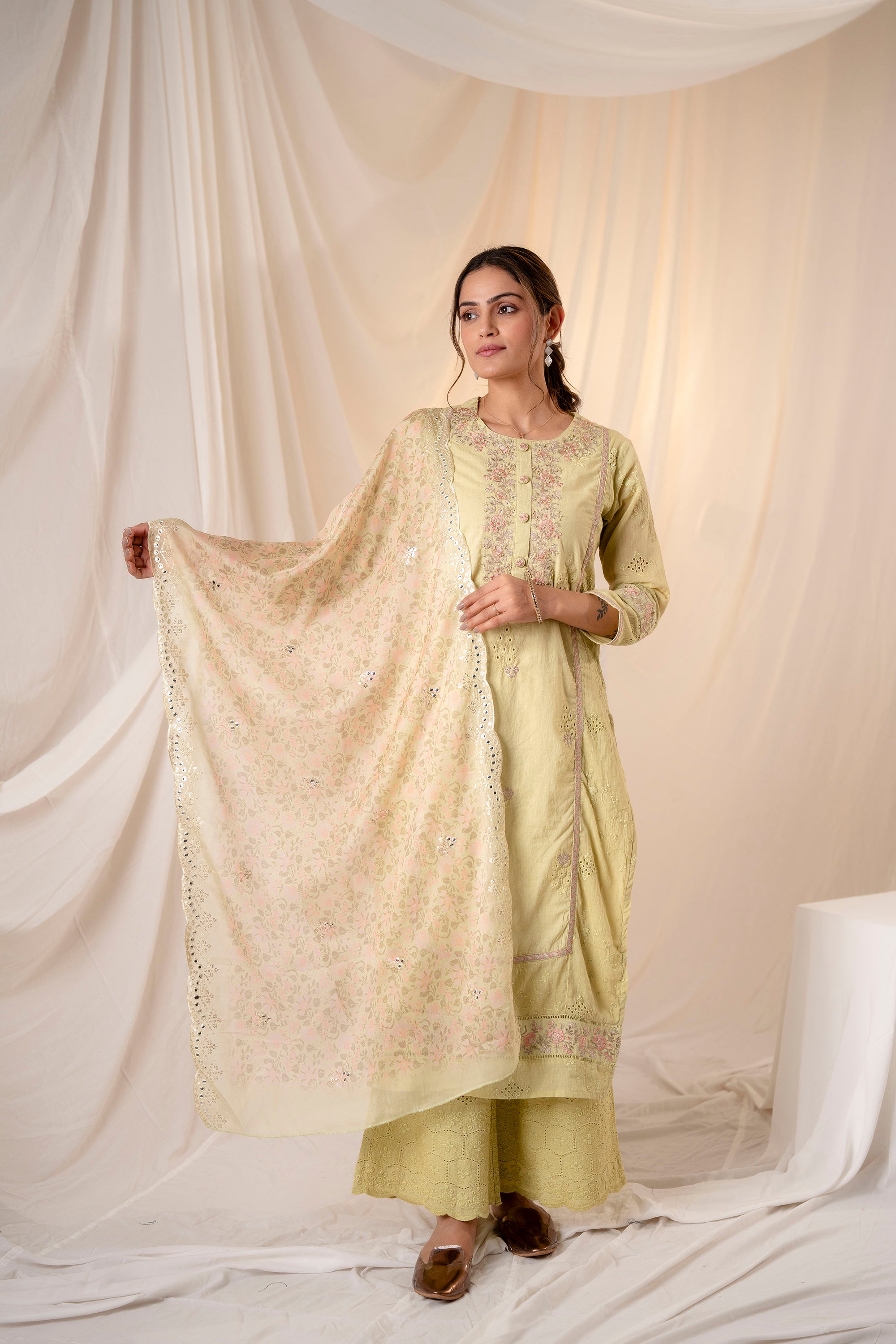 Floral Embroidered Thread Work Pure Cotton Kurta With Palazzos & Dupatta