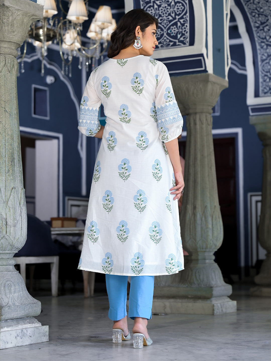 Ethnic Motifs Printed Thread Work Pure Cotton Kurta With Trousers & Dupatta