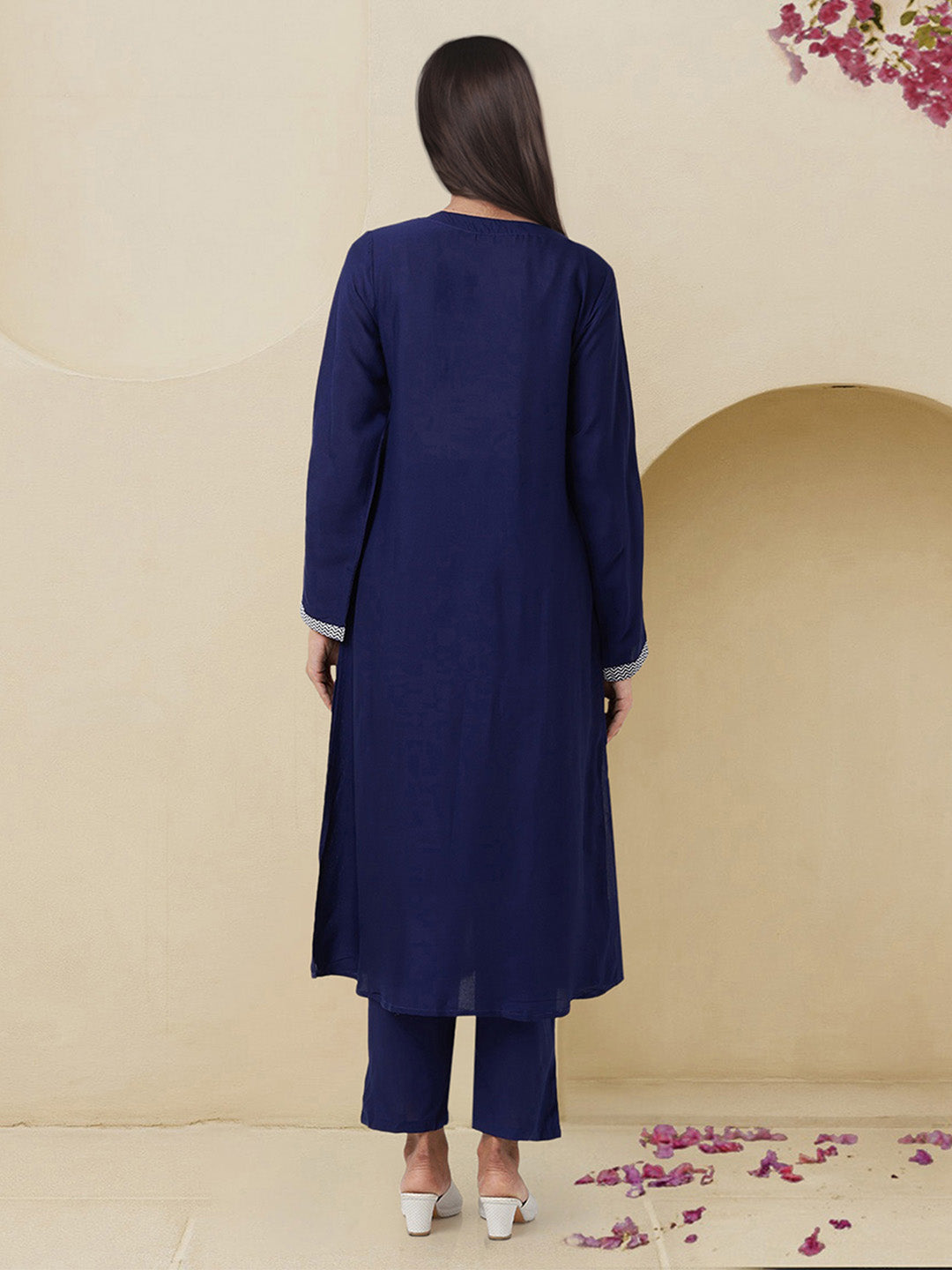 ISHIN WOMEN Navy Rayon Kurta Sets 2pcs sets