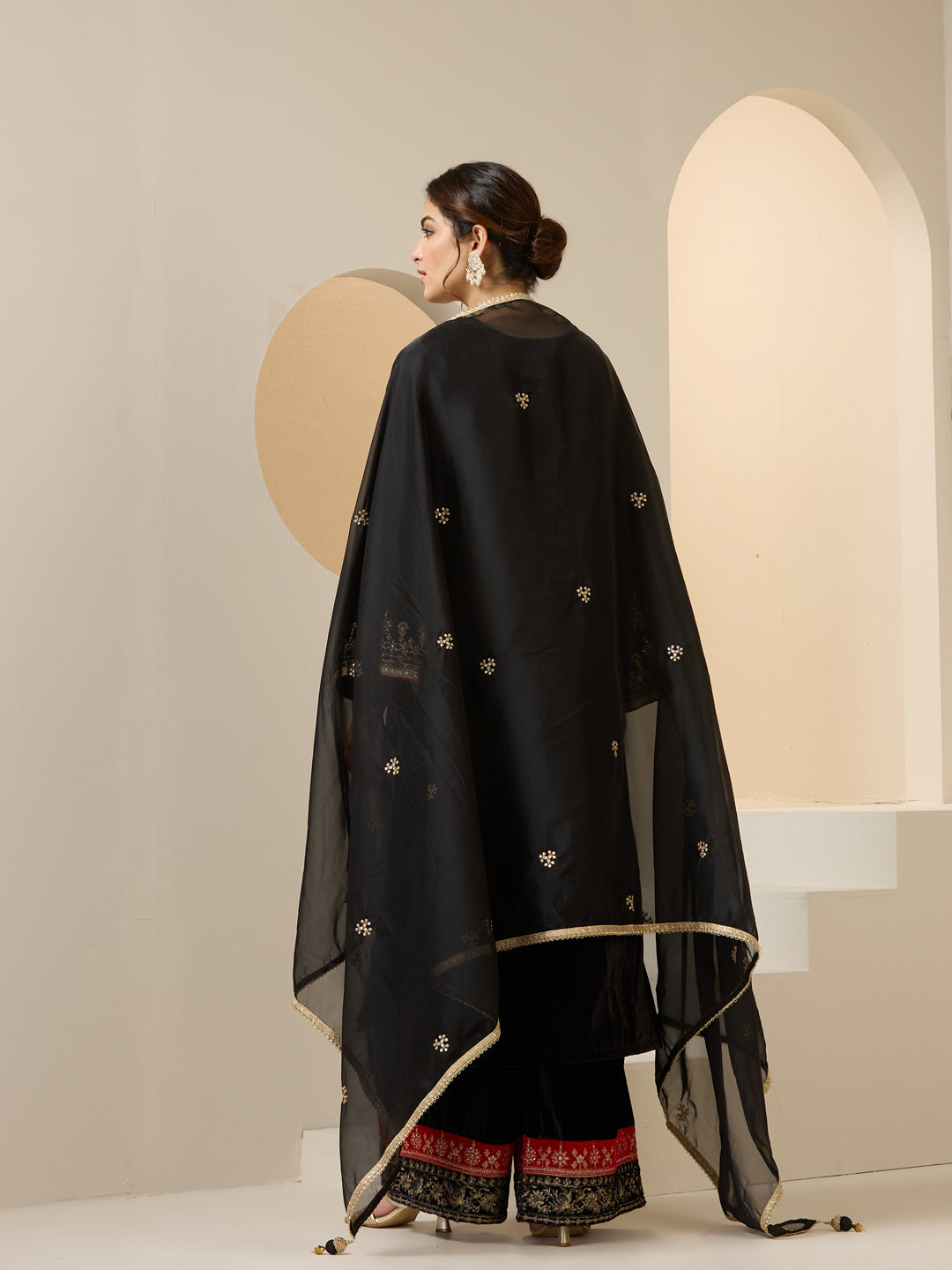 Rich Velvet Embroidery Black Embroidery Straight Kurta sets PalazzoBottom Sheer Organza Embroidery Dupatta