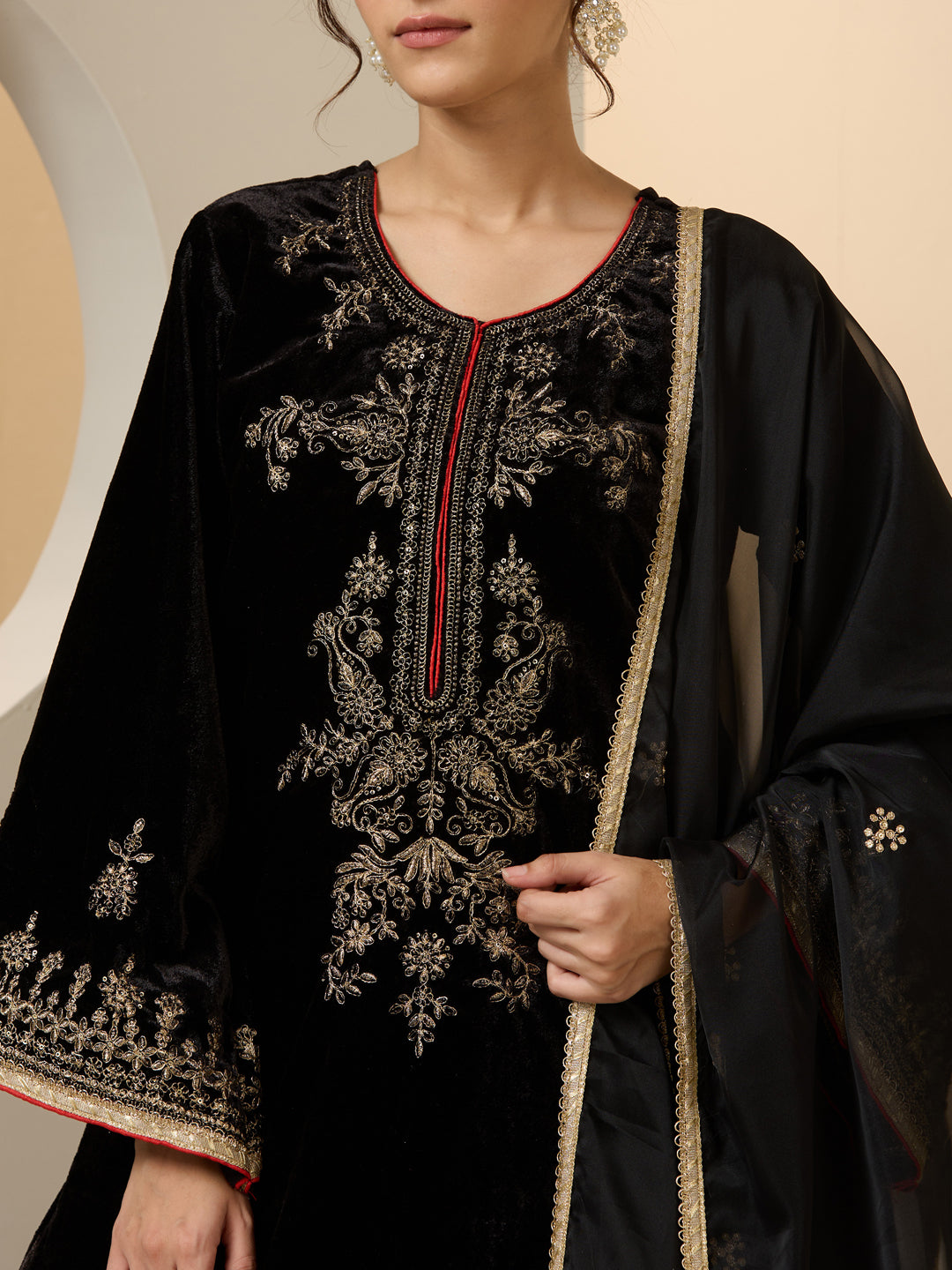 Rich Velvet Embroidery Black Embroidery Straight Kurta sets PalazzoBottom Sheer Organza Embroidery Dupatta