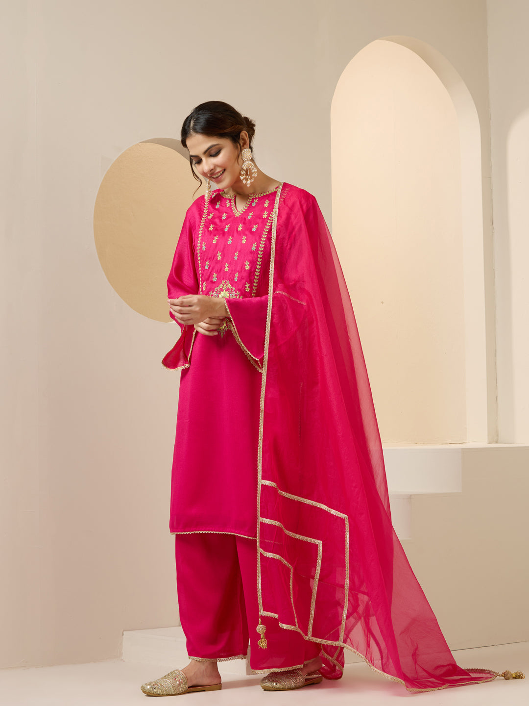 Ishin Women Pink Vichitra Nylon Organza Kurta Set