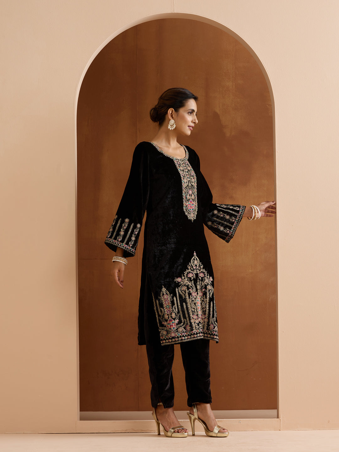 Rich Velvet Zari black embroidery Straight Kurta sets Straight Bottom Dupatta