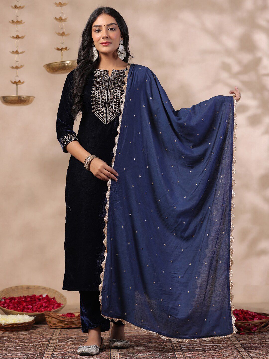 Navy Blue Velvet Zari Embroidered Kurta Set with Sheer Voile Scalloped Lace Dupatta