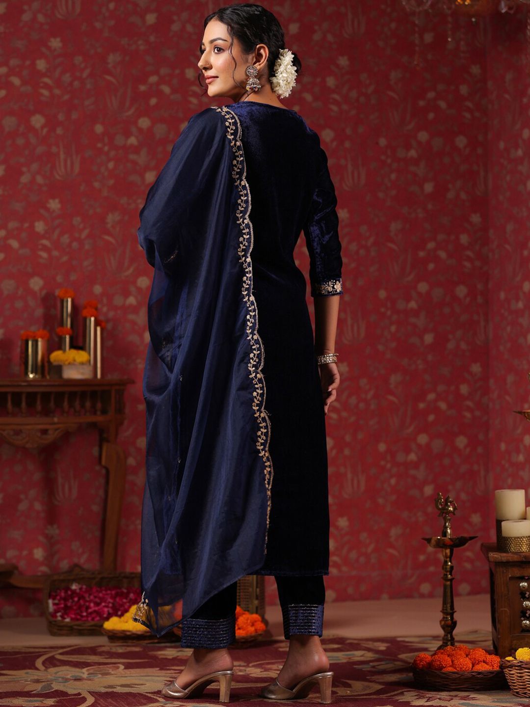 Navy Blue Velvet Zari Embroidered Kurta with Straight Bottom and Sheer Scalloped Lace Dupatta