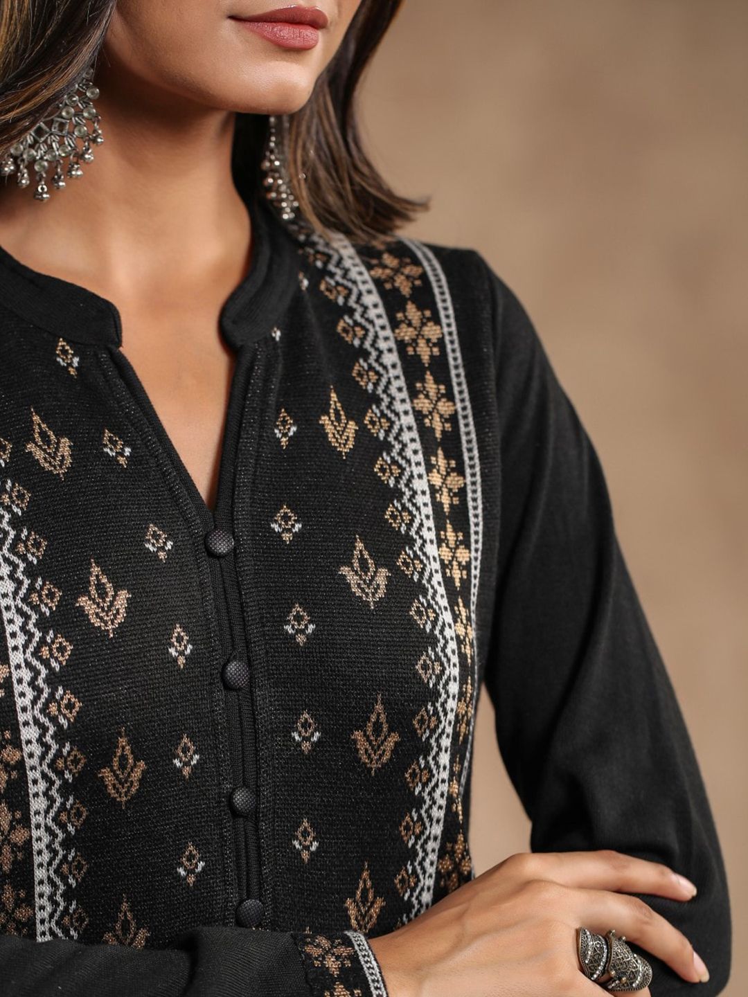 Warm Black Acrylic Ethnic Motif Printed Kurta Set with Jacquard Knitted Design