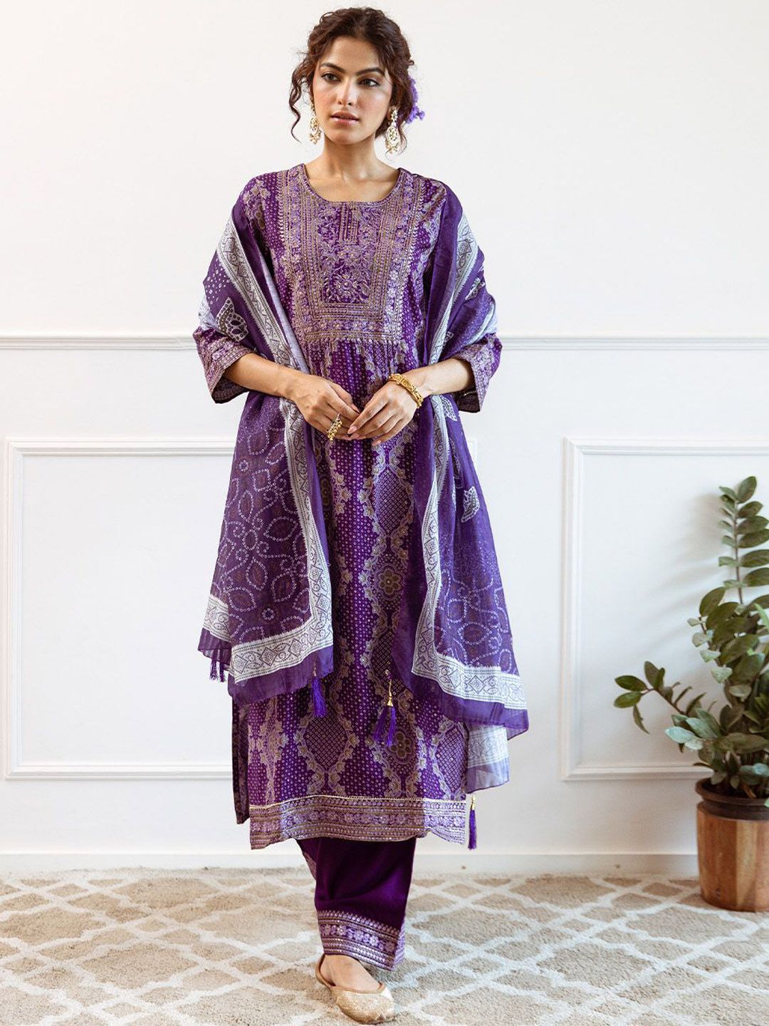 Ishin Women Purple Modal Muslin 3Pcs Kurta Set