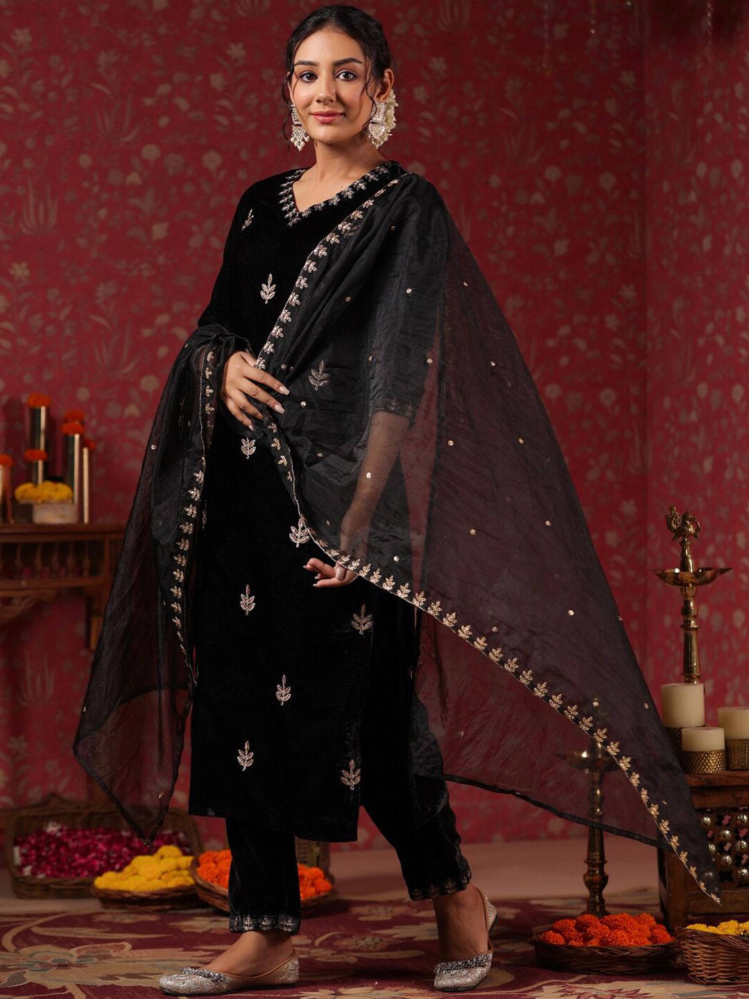 Rich Black Velvet Zari Embroidered Kurta Set with Sheer Voile Butta Dupatta