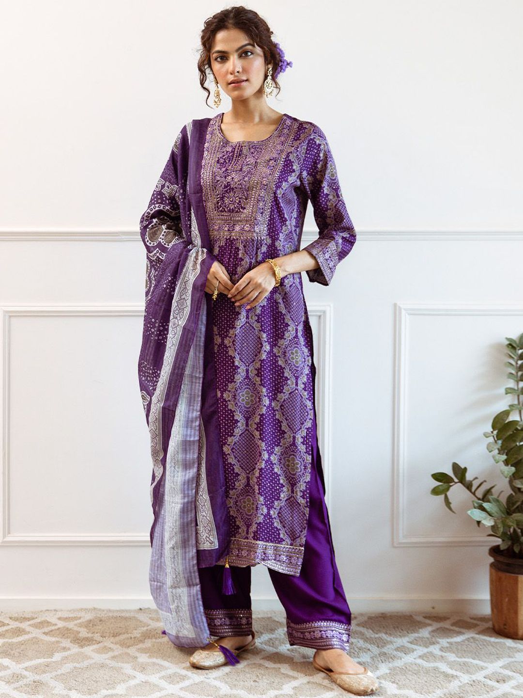 Ishin Women Purple Modal Muslin 3Pcs Kurta Set