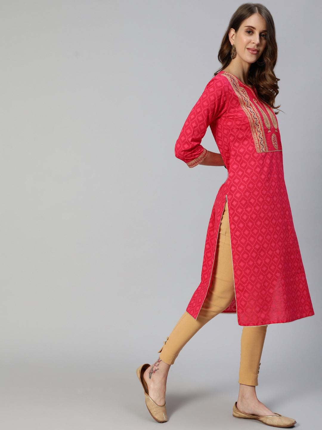 Ishin Women's Cotton Pink Zari Embroidered A-Line Kurta