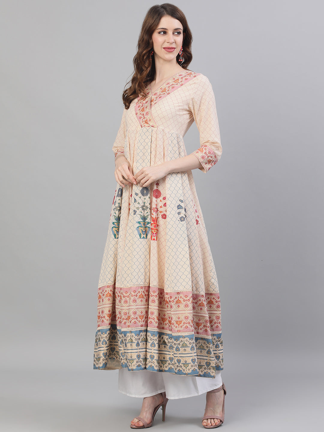 Ishin Women's Cotton Beige Foil Printed Anarkali Kurta