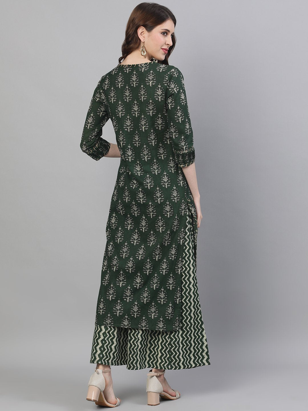 Ishin Women's Cotton Green Yoke Design A-Line Kurta Palazzo Set