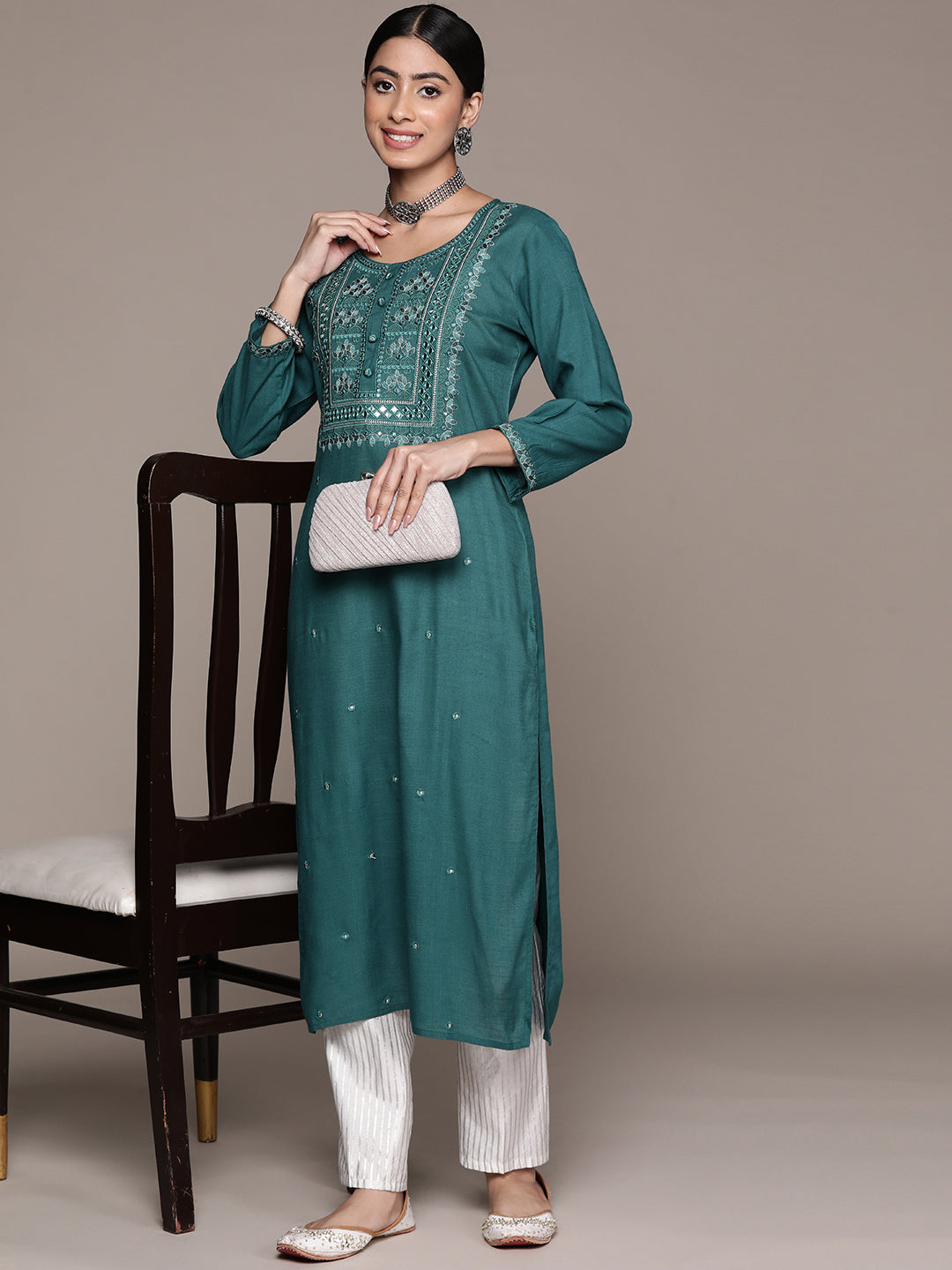 Ishin Women's Teal Embellished Straight Kurta