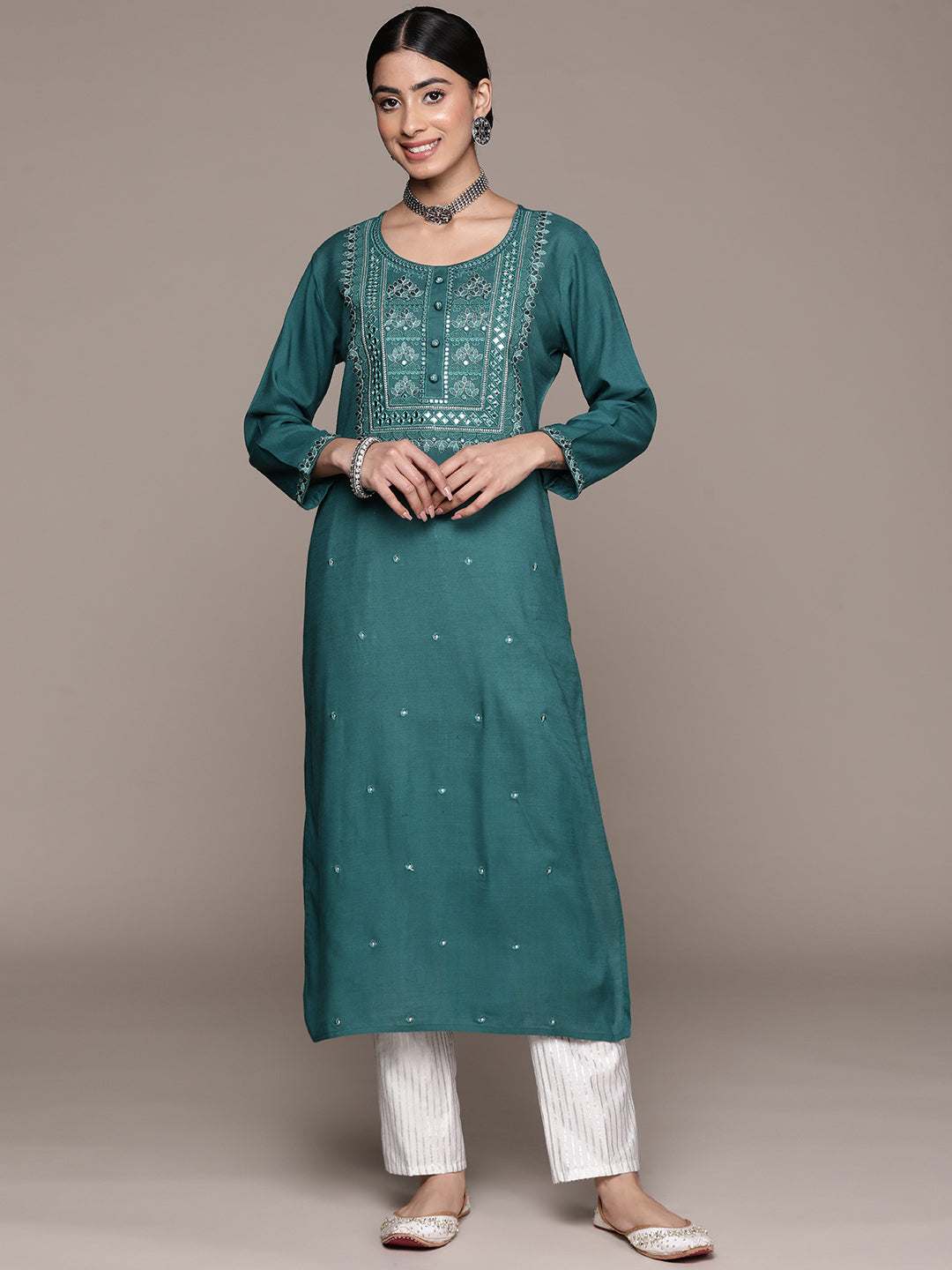 Ishin Women's Teal Embellished Straight Kurta