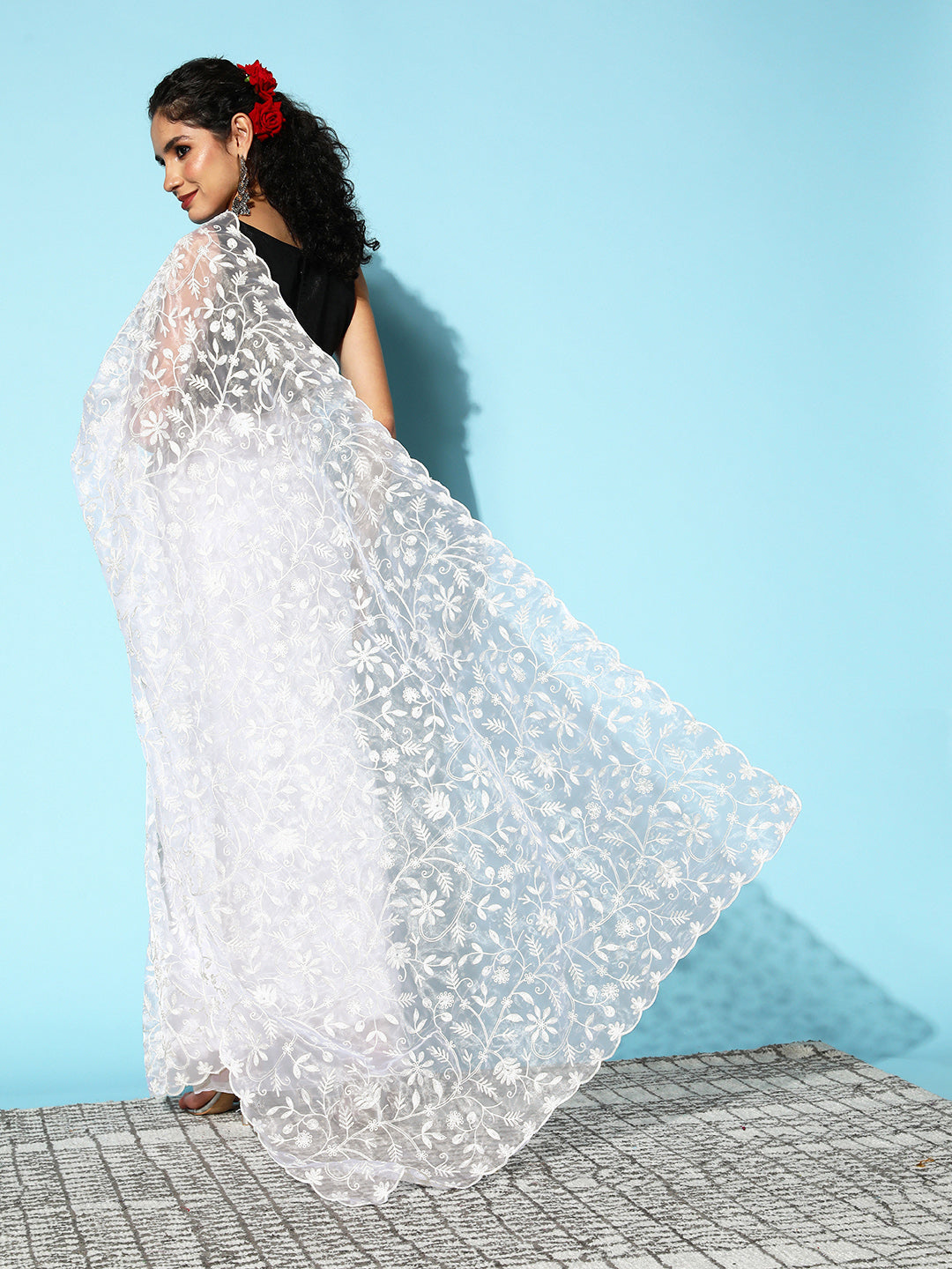 Ishin Women's Organza White Embroidered Saree With Blouse Piece