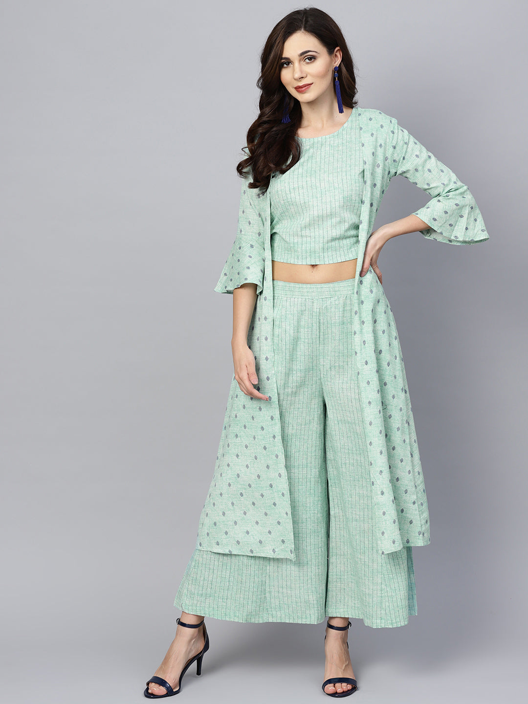 Ishin Women's Cotton Sea Green Printed A-Line Kurta Palazzo Set With Jacket