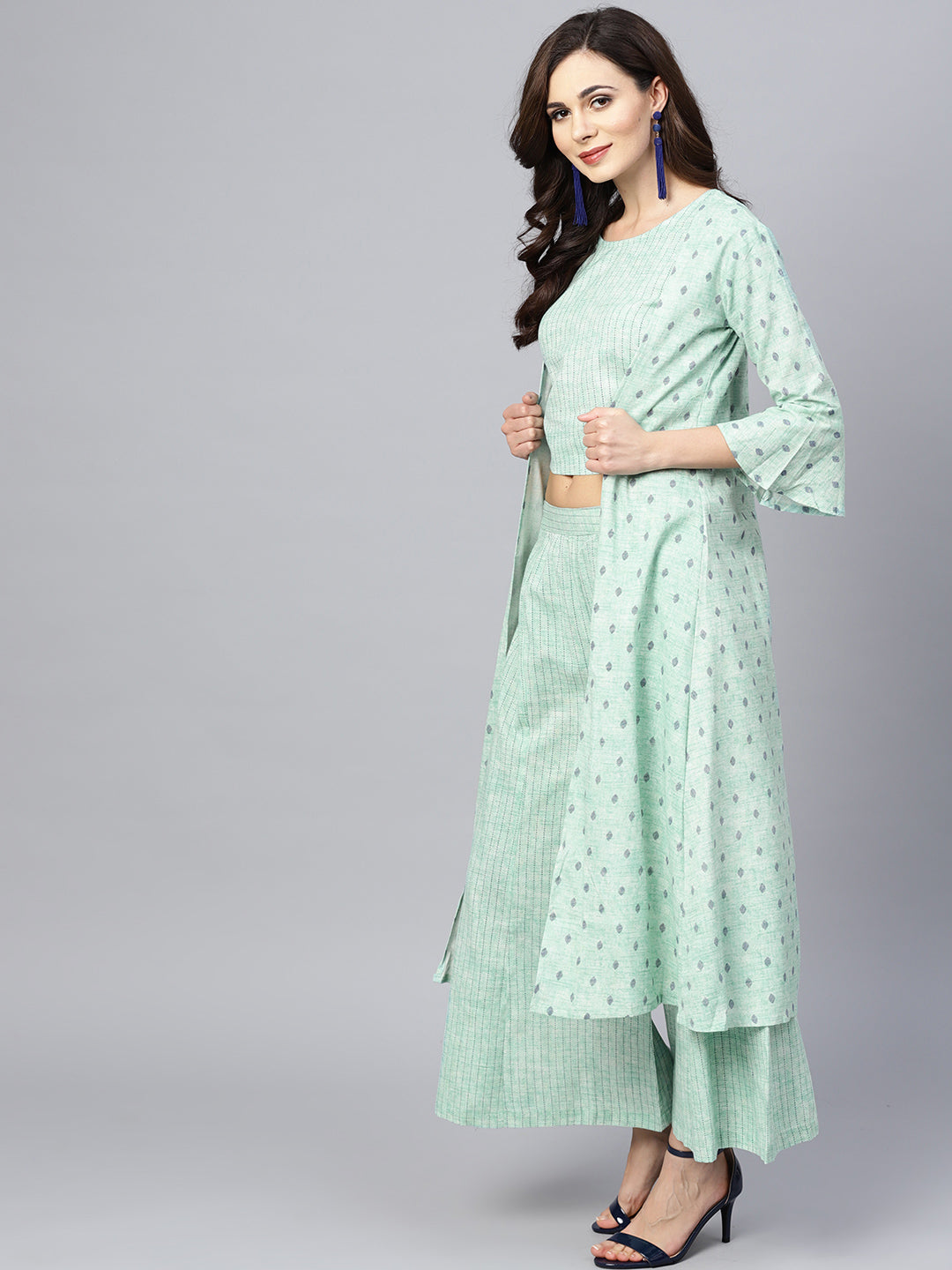 Ishin Women's Cotton Sea Green Printed A-Line Kurta Palazzo Set With Jacket