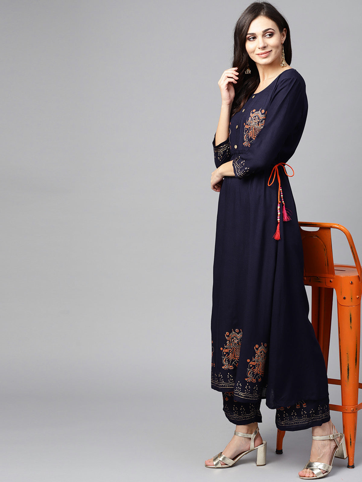 Ishin Women's Navy Blue Viscose Rayon Printed Anarkali Kurta Palazzo Set