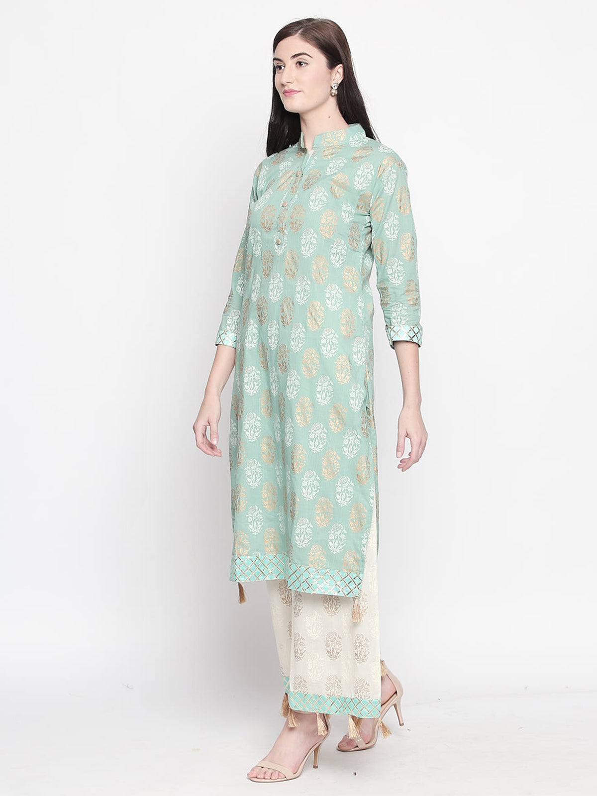 Ishin Women's Poly Cotton Green & White A-Line Printed Kurta Palazzo Sets