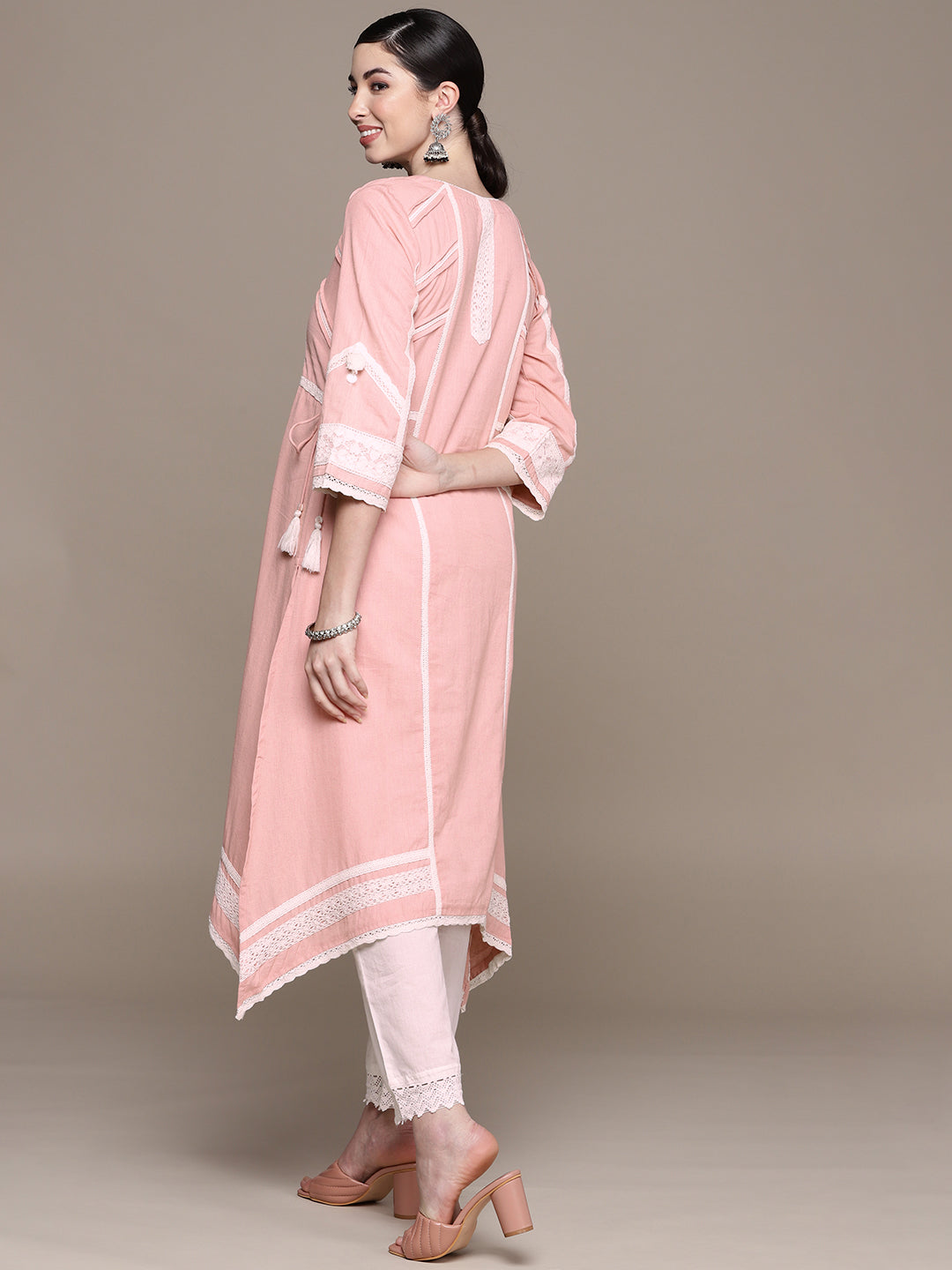 Ishin Women's Cotton Pink Embroidered A-Line Asymmetric Kurta