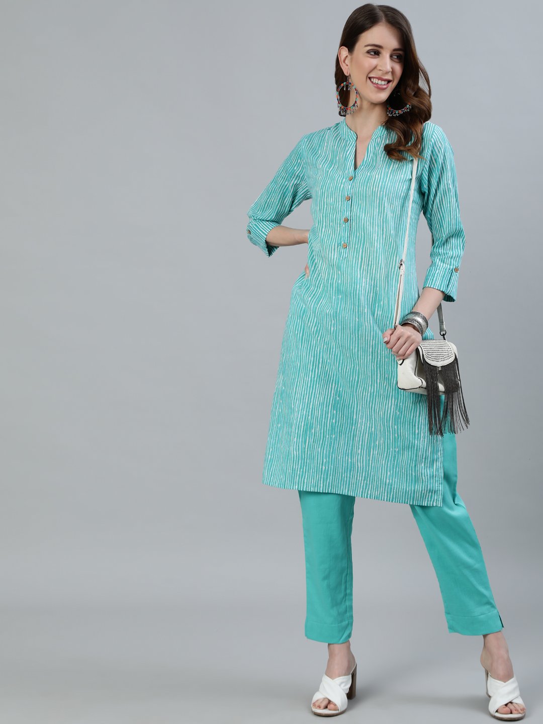 Ishin Women's Sea Green Stripe Printed Straight Kurta With Trouser