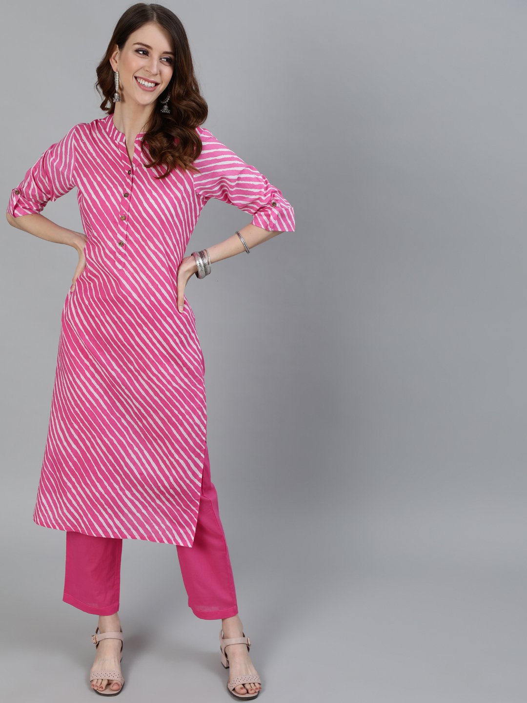 Ishin Women's Pink Leheriya Straight Kurta With Trouser